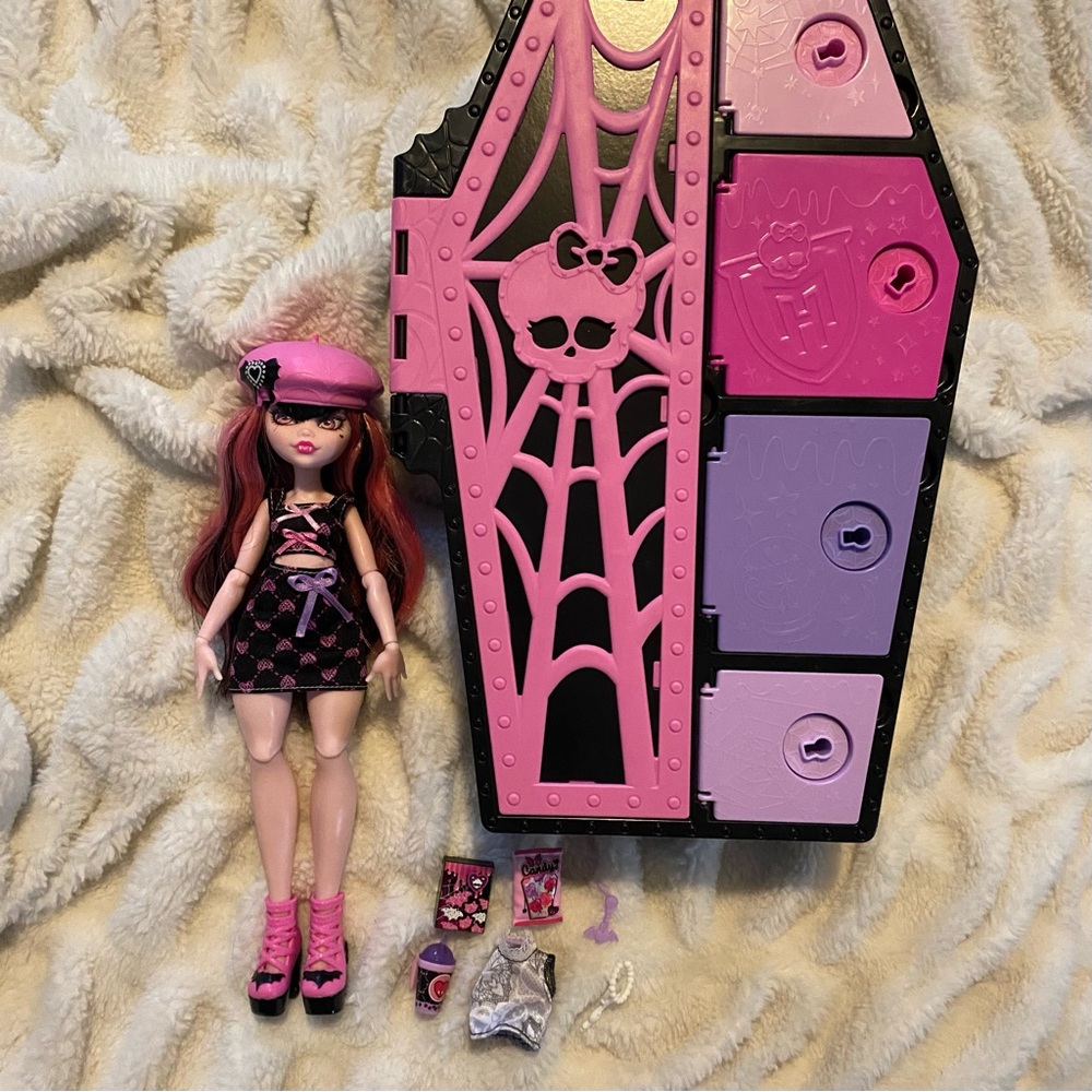 Monster High Skulltimate Secrets Draculaura